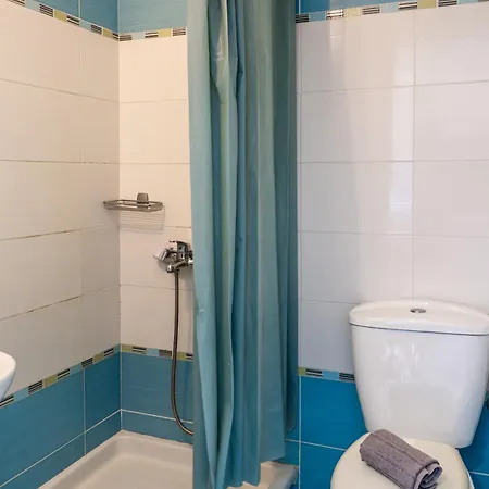 Nefeli Skiathos * Maratha