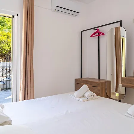 Nefeli Skiathos Hotel
