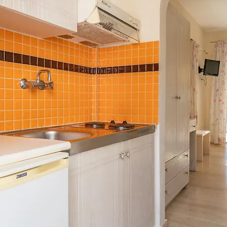 Nefeli Skiathos Hotel