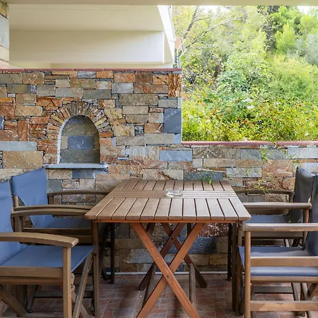 Nefeli Skiathos Отель