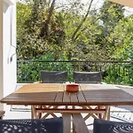 Отель Nefeli Skiathos *