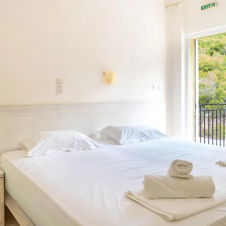 Nefeli Skiathos Hotel
