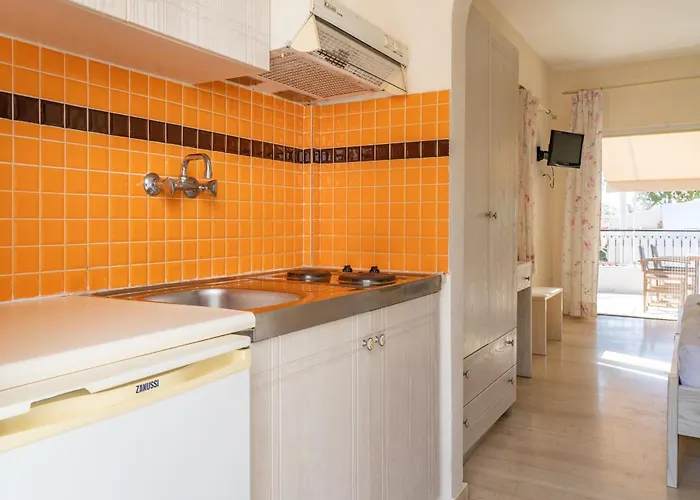 Nefeli Skiathos Hotel